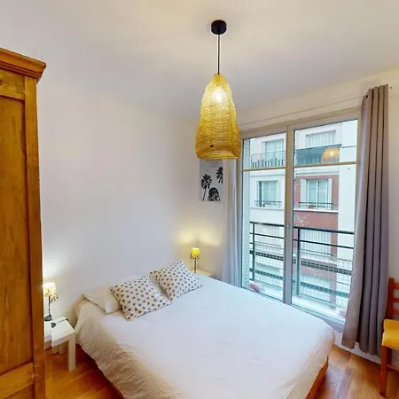 Apartment Joivy Cosy Flat Near The Eiffel Tower